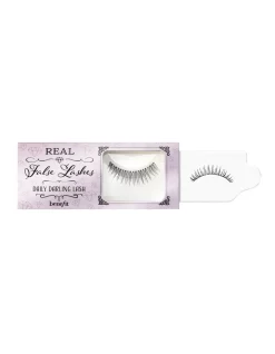 New ???? Benefit Natural Look Daily Darling Lash ❤️